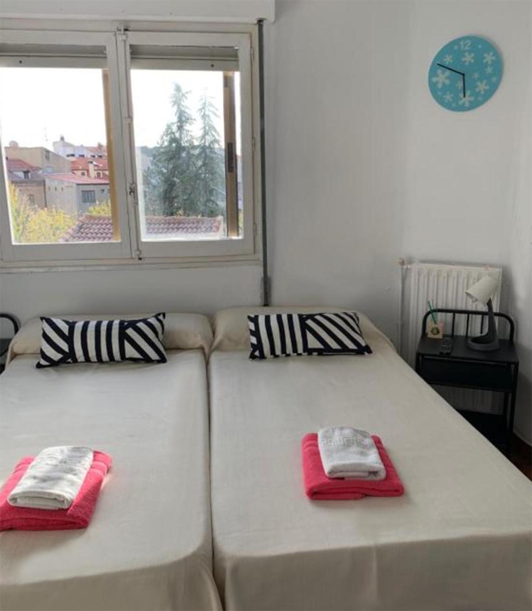Hotel Y Restaurante Puerta De Aranda Aranda de Duero Dış mekan fotoğraf