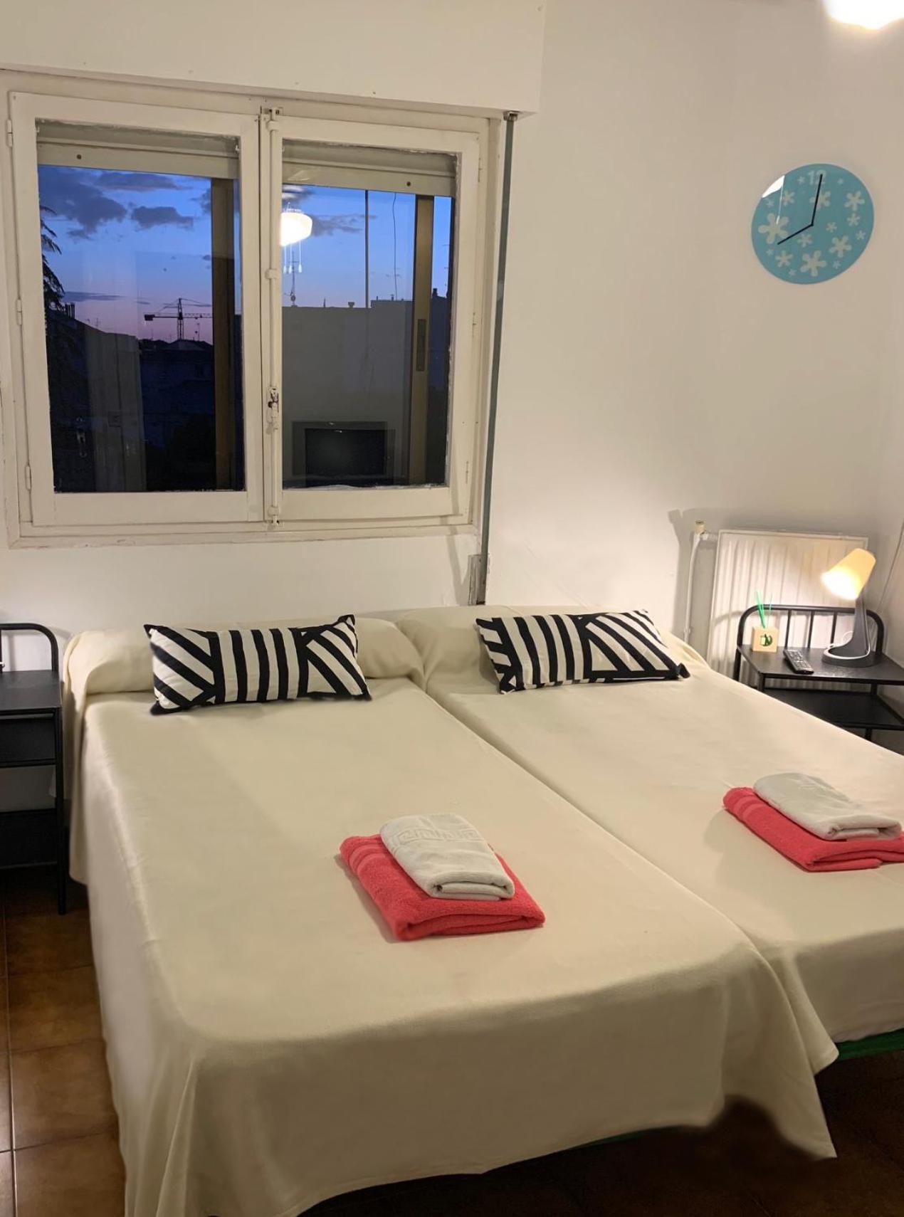 Hotel Y Restaurante Puerta De Aranda Aranda de Duero Dış mekan fotoğraf