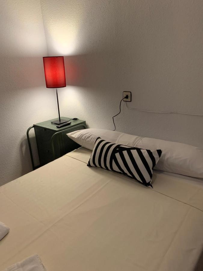Hotel Y Restaurante Puerta De Aranda Aranda de Duero Dış mekan fotoğraf